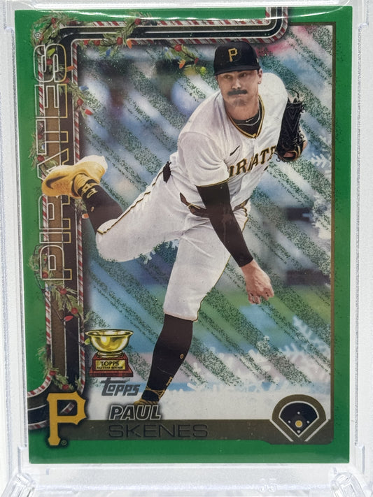 2025 Topps Holiday #H70 Paul Skenes Green Glitter Holiday # 5/5